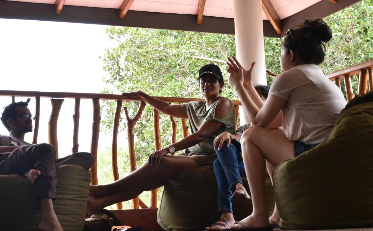 Funky Leopard Safari Lodge Bordering Yala National Park Kataragama Eksteriør billede